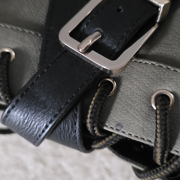 Negotiate Women's High Heel Combat - Picture 10 of 16